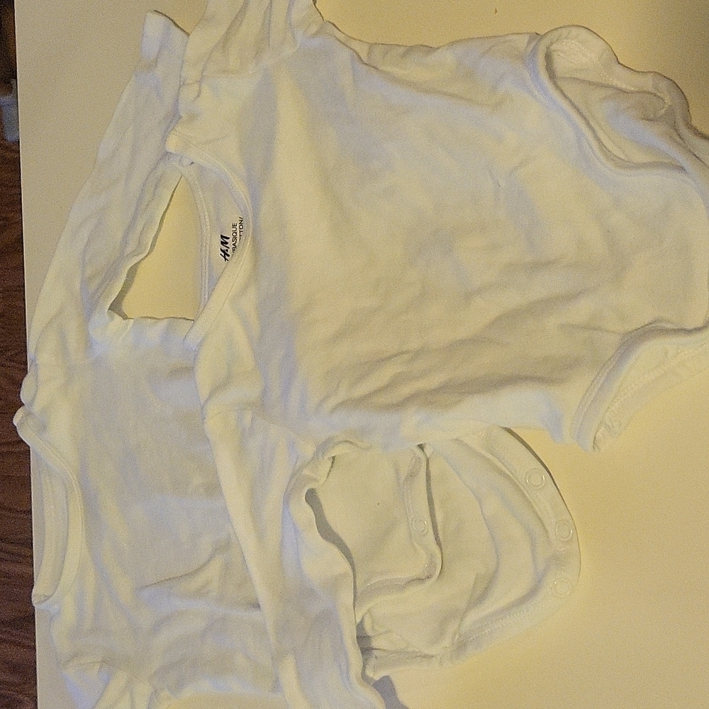𝅺2 pieces H&M Long-sleeved bodysuits cotton White 6-9 months